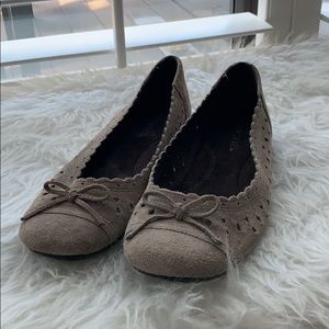 Aero sole comfort flats